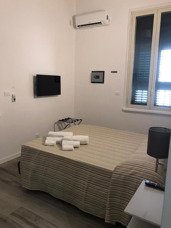 B&B I Bronzi Reggio di Calabria Dış mekan fotoğraf